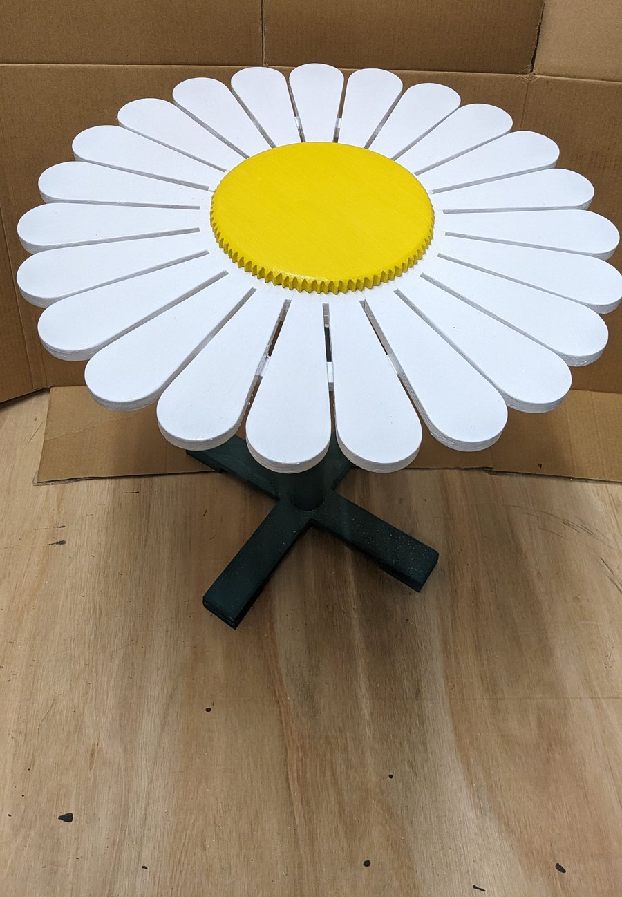 Side, coffee, table, unique daisy table, wooden, strong, sturdy design, bespoke 