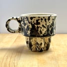 Stackable stoneware tea mugs and coffee cups - Black and White