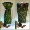 Wine Bag Green and Gold Poinsettia Christmas Bottle Bag Reusable SECONDS SUNDAY