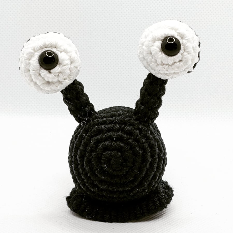 Crochet slug, Slug Buddy, Crochet Critter