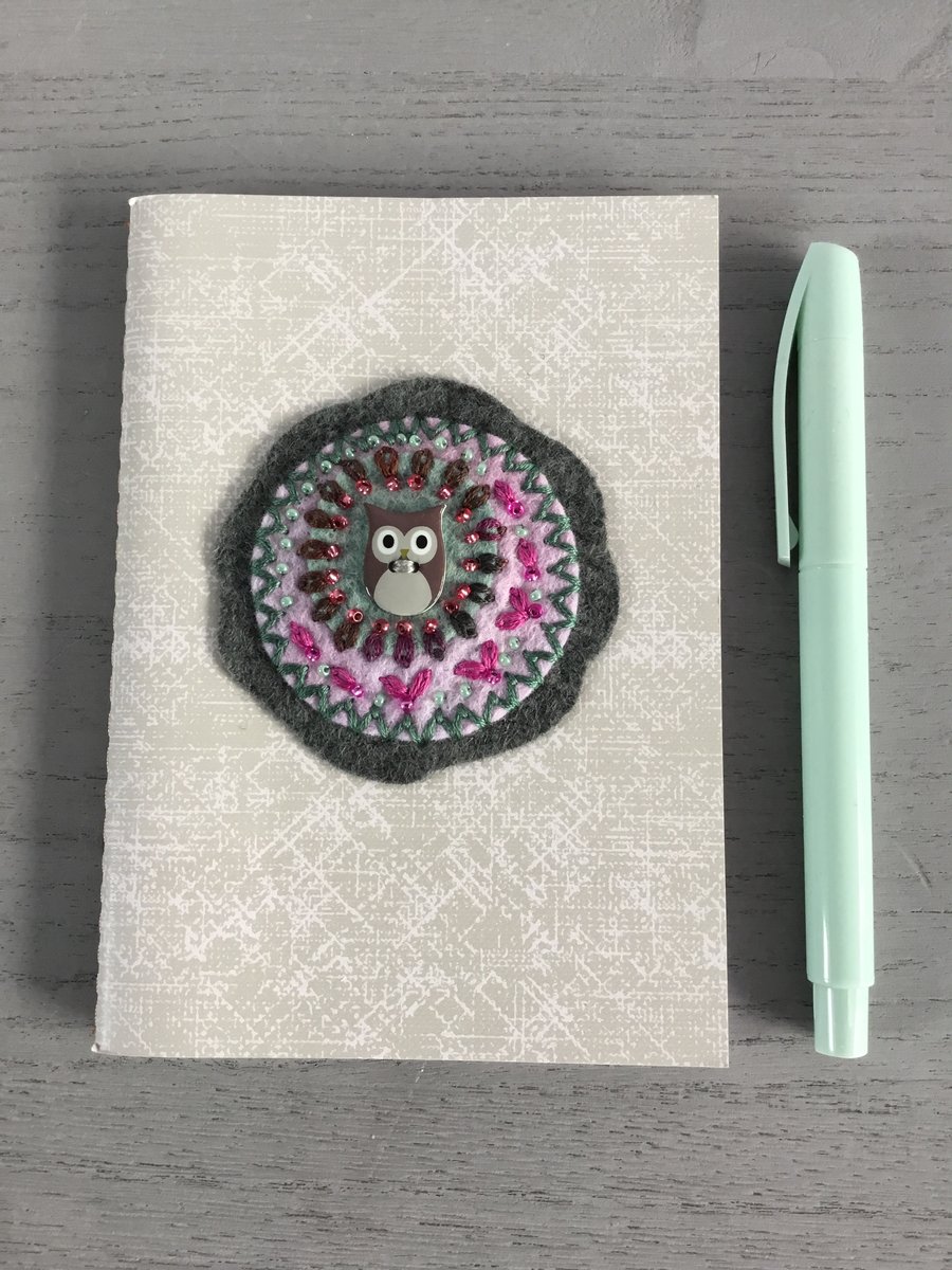 Owl Notebook and Pen Set