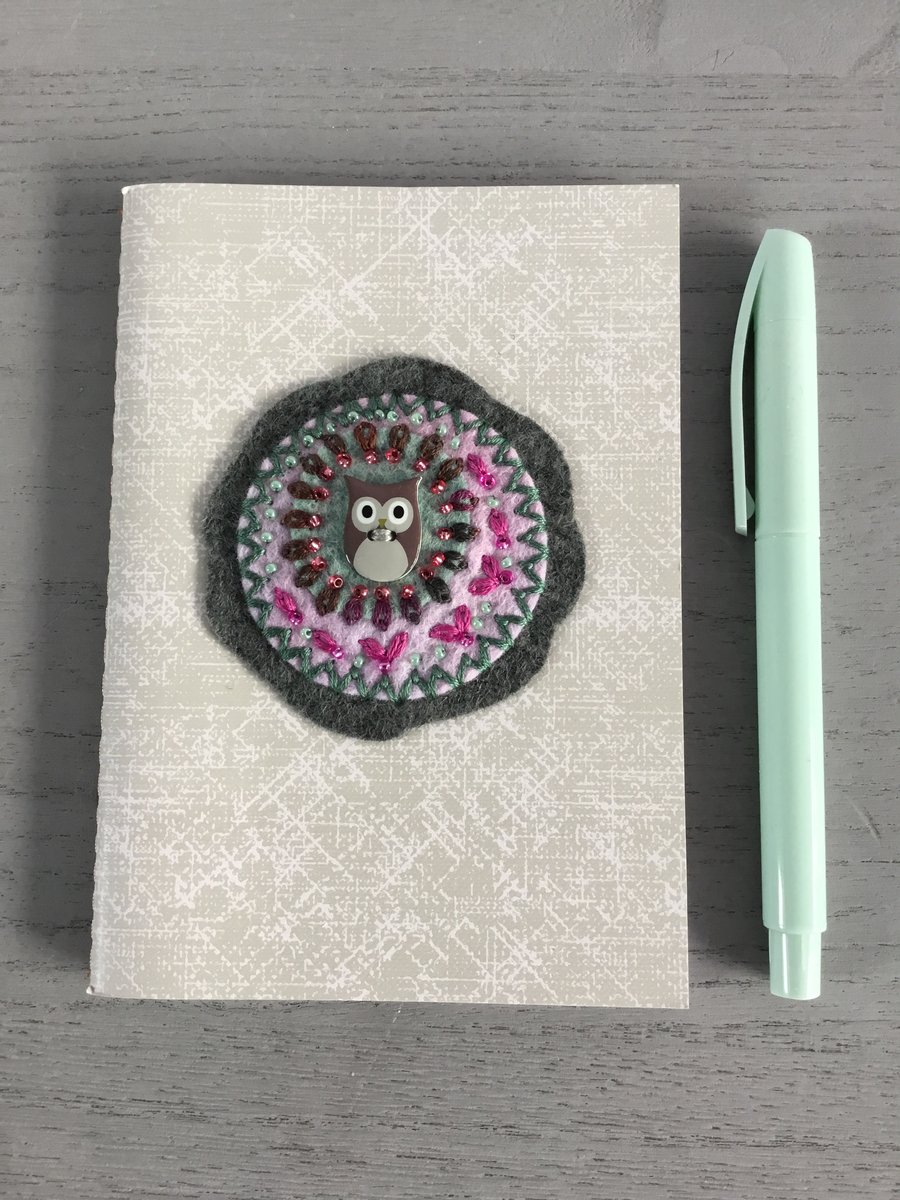 Owl Notebook and Pen Set