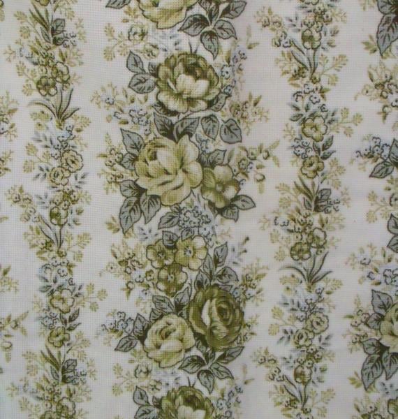 vintage green curtain fabric to upcycle, 1960s floral curtaining material