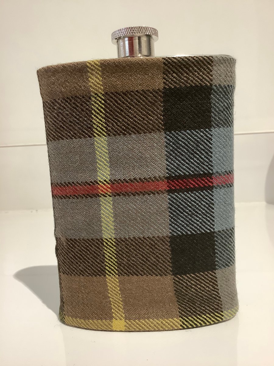 Brown ,Fawn with Red and Yellow ,Tartan 8oz Hip flask