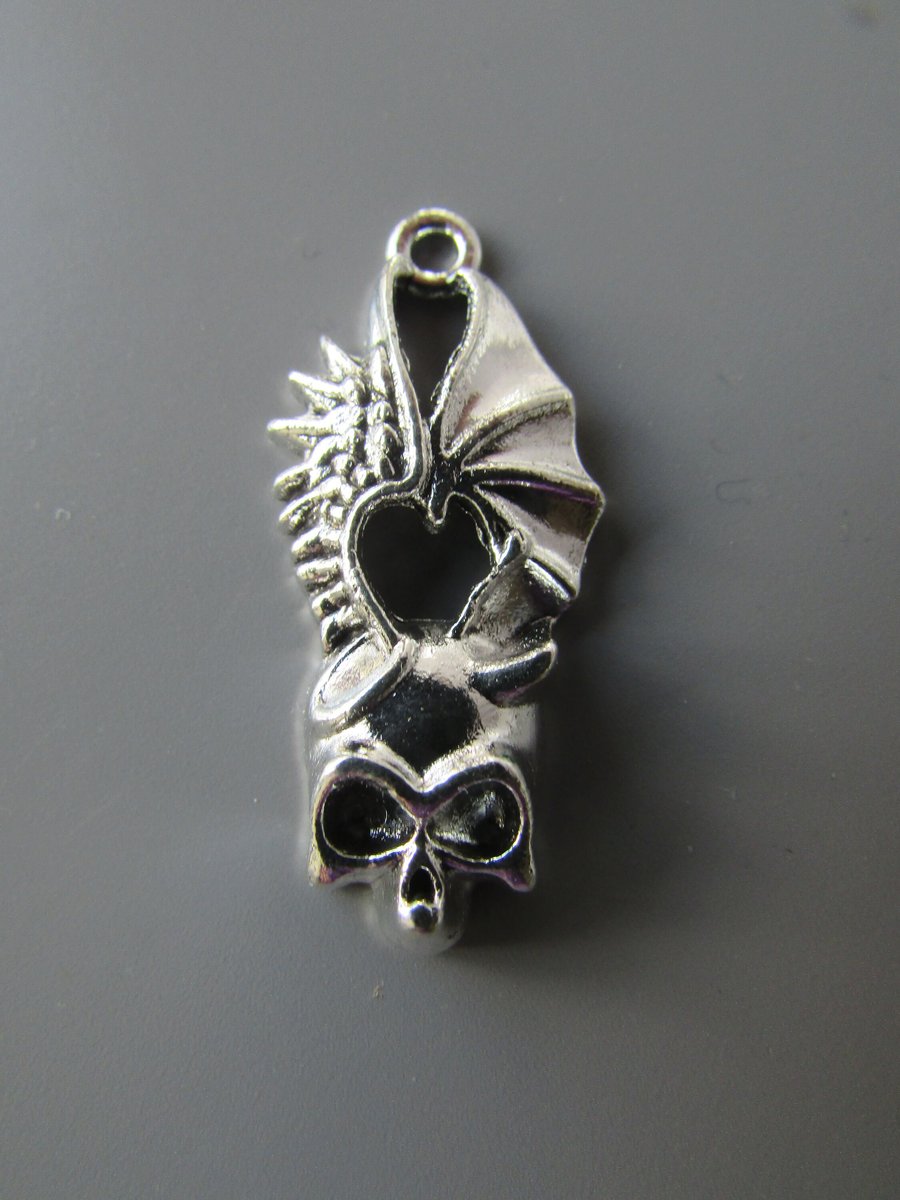 Silver Skull with wings Jewellery Charm Steampunk