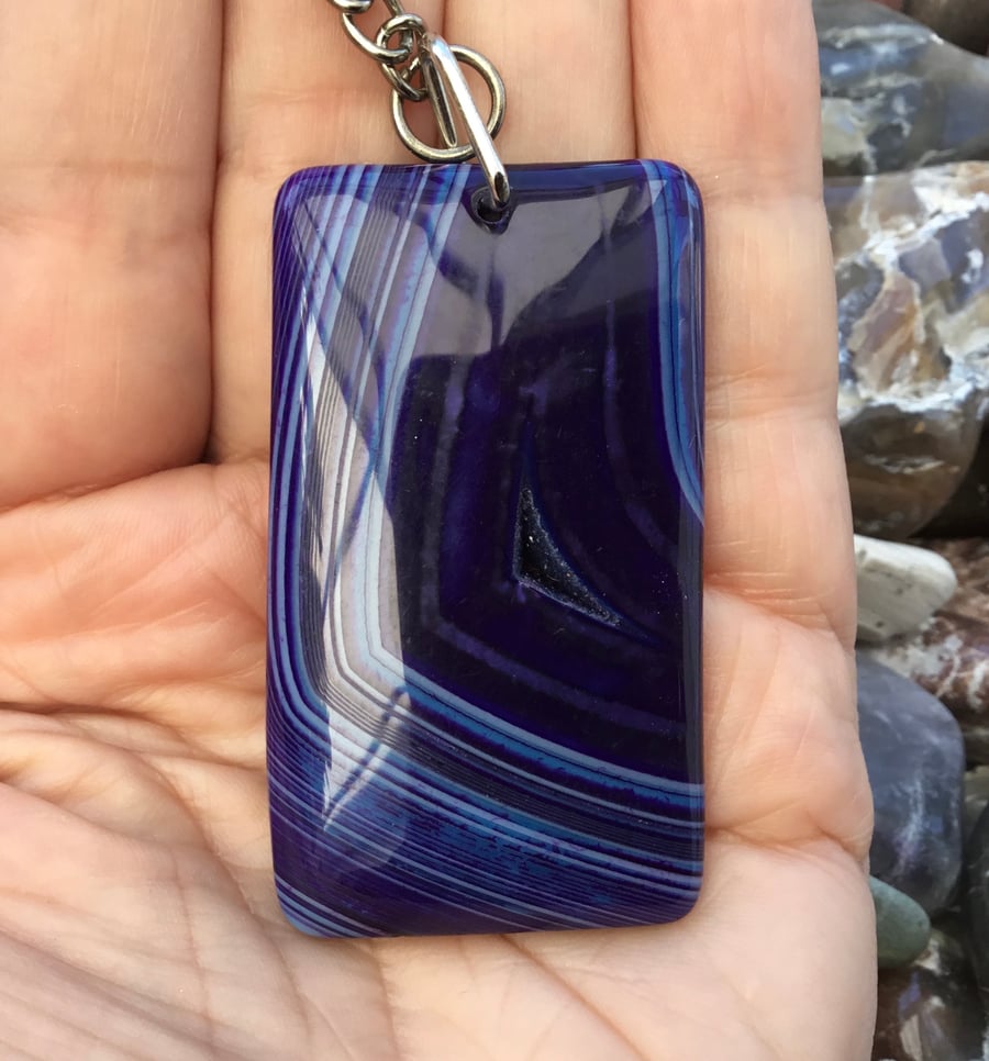 Blueberry!  Purple Blue Banded Agate With Druzy Cave Keyring or Handbag Charm.