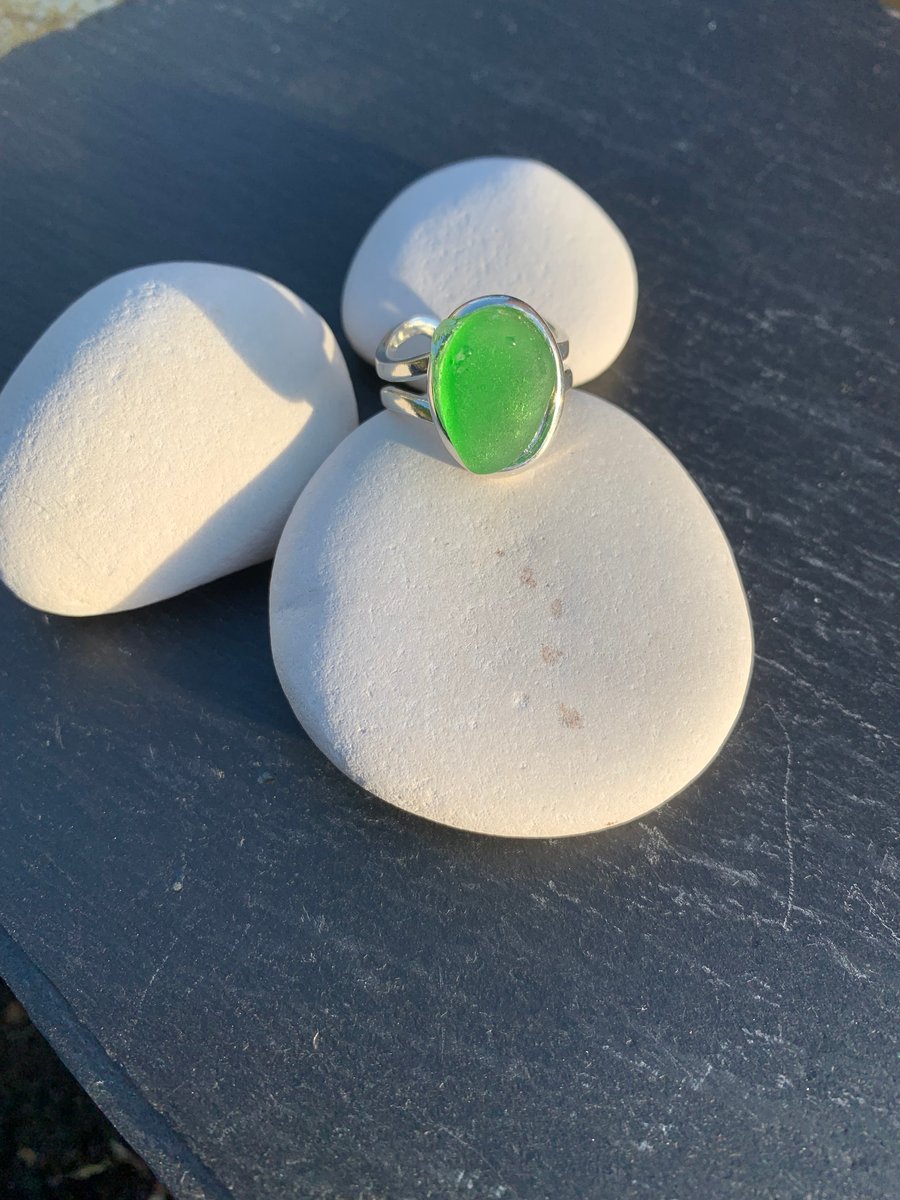 Adjustable silver plate and seaglass ring