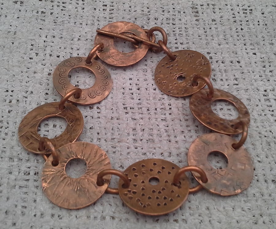 TEXTURED COPPER WASHER BANGLE