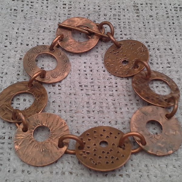 TEXTURED COPPER WASHER BANGLE