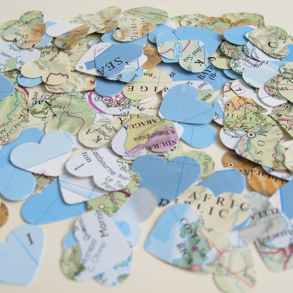 400 Confetti Map Atlas Hearts - Wedding Travel Decor