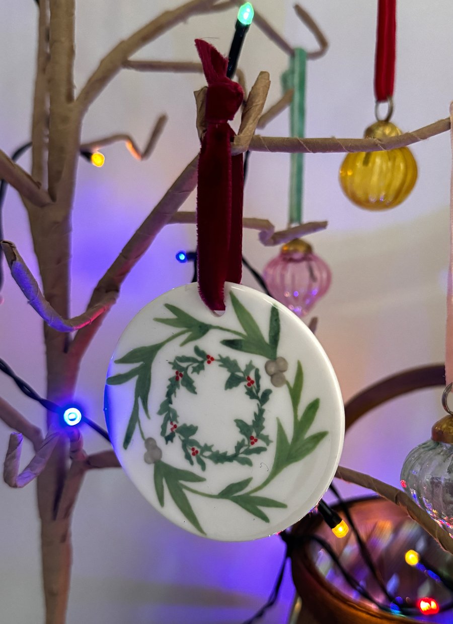 Ceramic Holly and Mistletoe Wreath - Disc Bauble