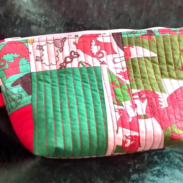 Welsh Themed Patchwork Quilted Zip Bag Medium