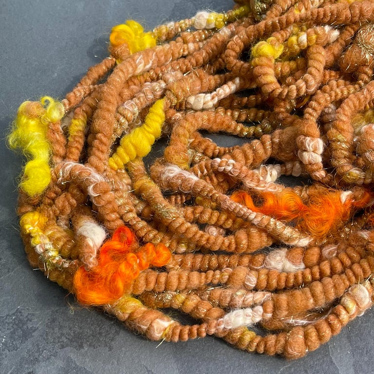 Chunky Art Yarn, Super Coiled Thick and Thin