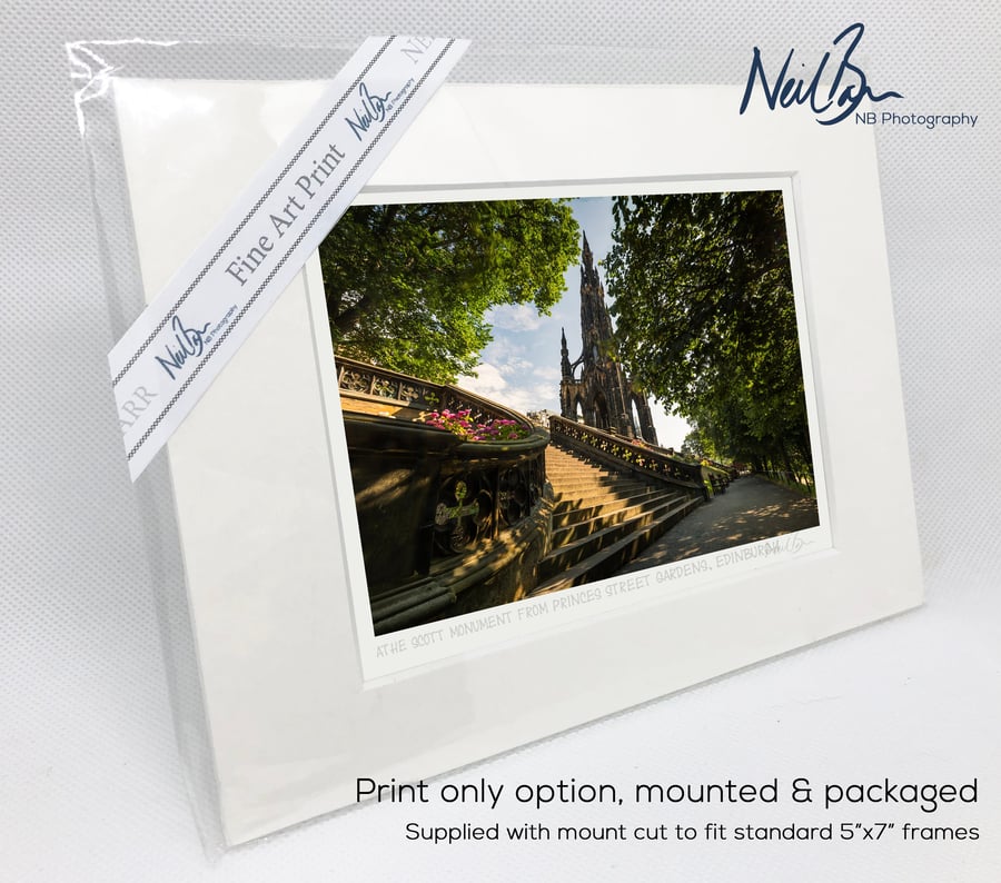 The Scott Monument Edinburgh Scotland - A6 (7" x 5") Unframed Print