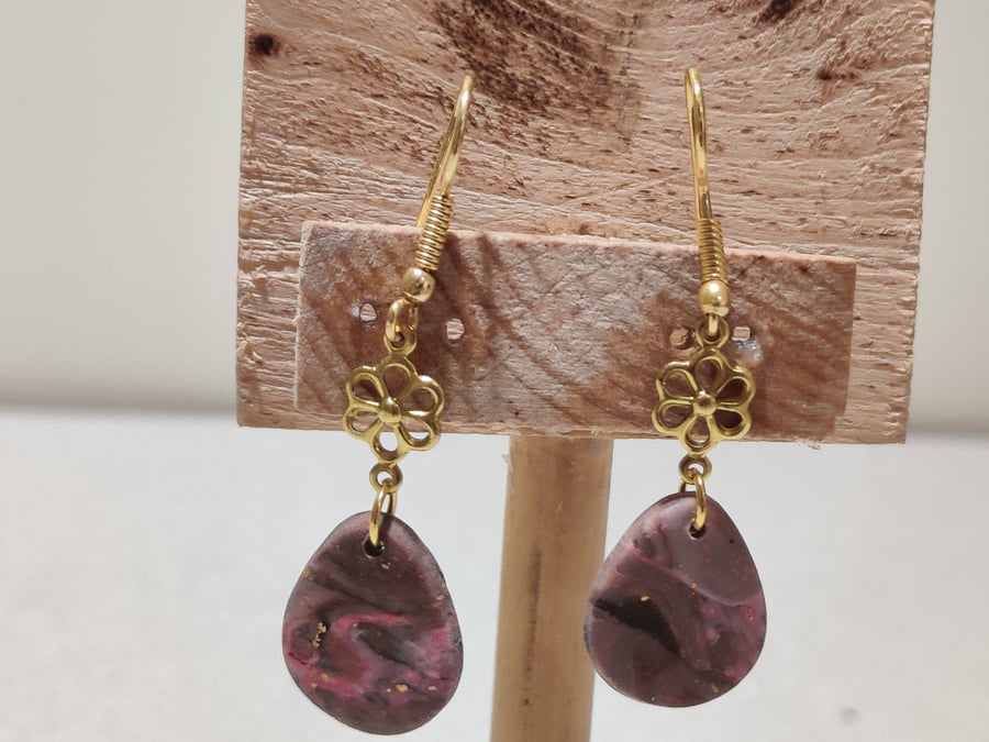 PInk swirl dangle earrings 