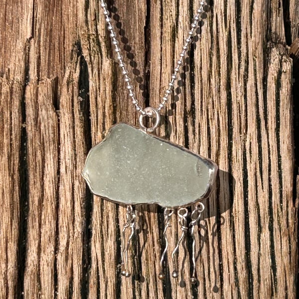 Cloud necklace 