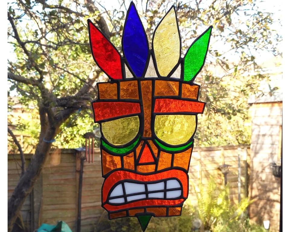 Aku Aku Stained Glass Suncatcher – Crash Bandicoot Inspired