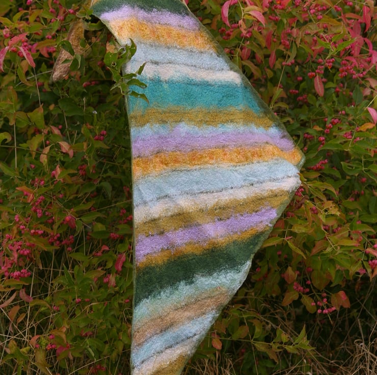 Handmade Nuno Felted Wool and Silk Triangle Sca... - Folksy