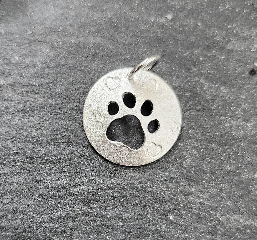 Paw pendant in sterling silver with sterling silver chain