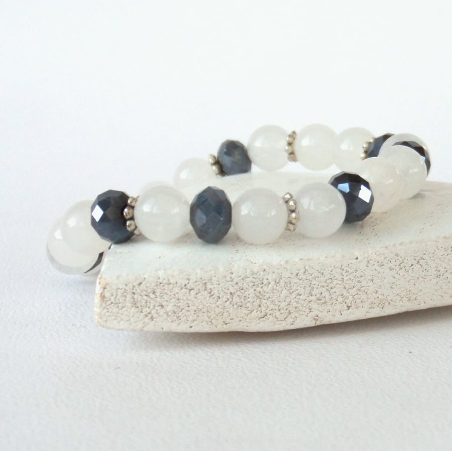 White jade and jet crystal stretchy bracelet