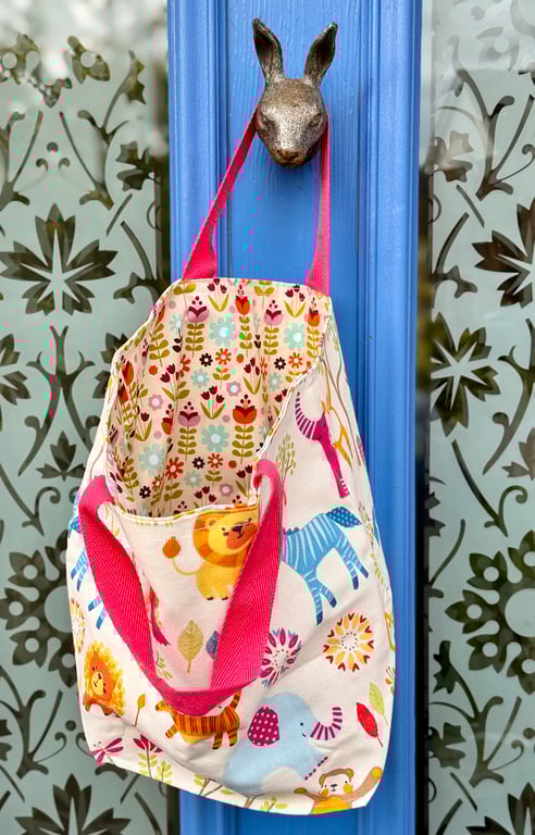 Small tote bag - jungle theme and bold floral lining