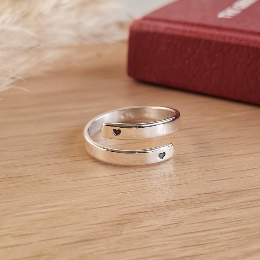 Sterling Silver Heart Hug Ring