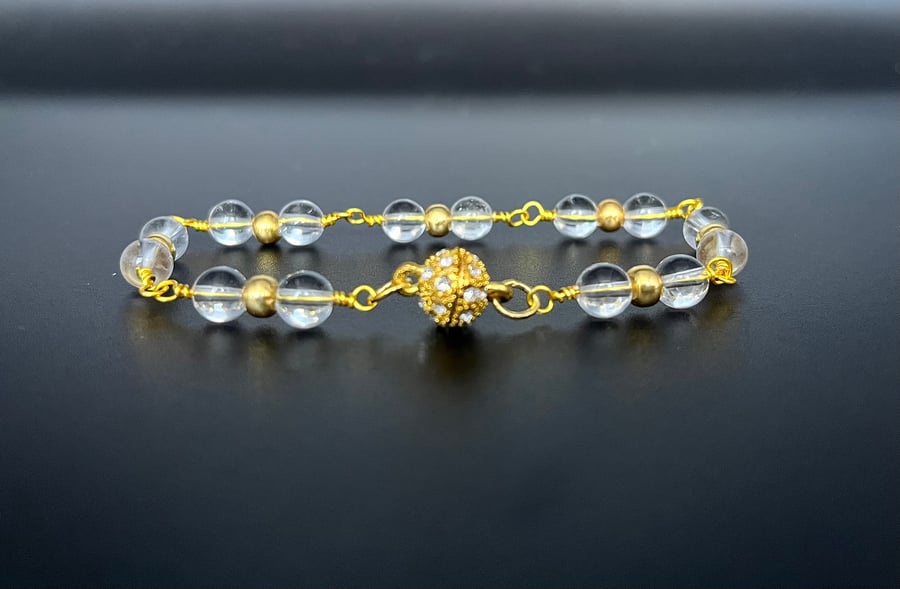 Stunning Clear Quartz and gold plated bracelet