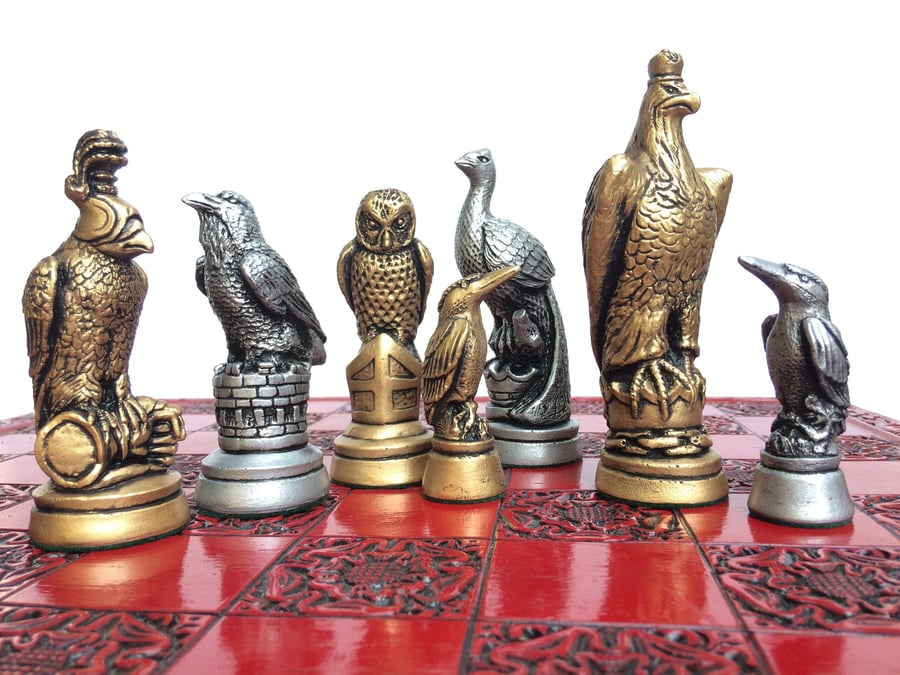 Bird Chess Pieces - Large Highly Detailed Iconic Chess Set - Metallic Effect