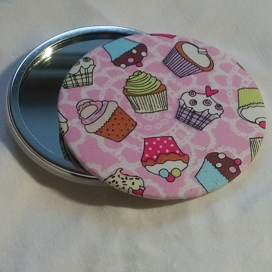 Cupcake Design Fabric Covered Pocket Mirror 