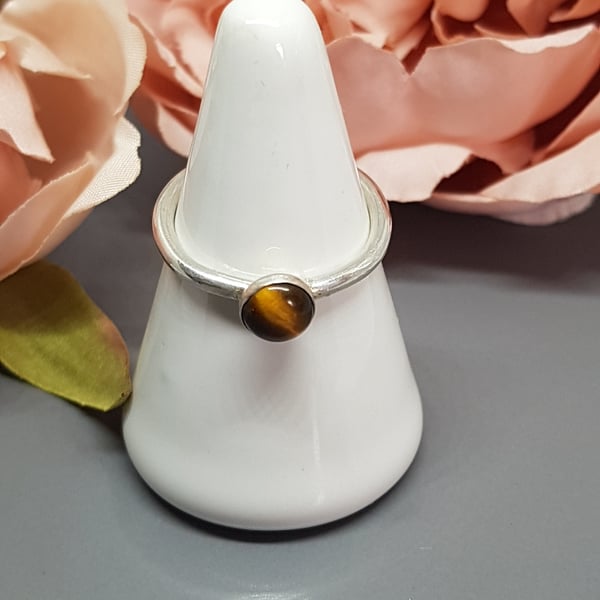 Sterling Silver Tigers Eye Ring UK Size P