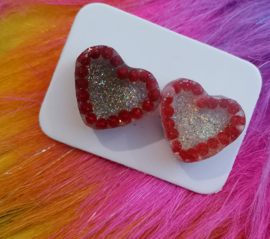 Resin hearts 