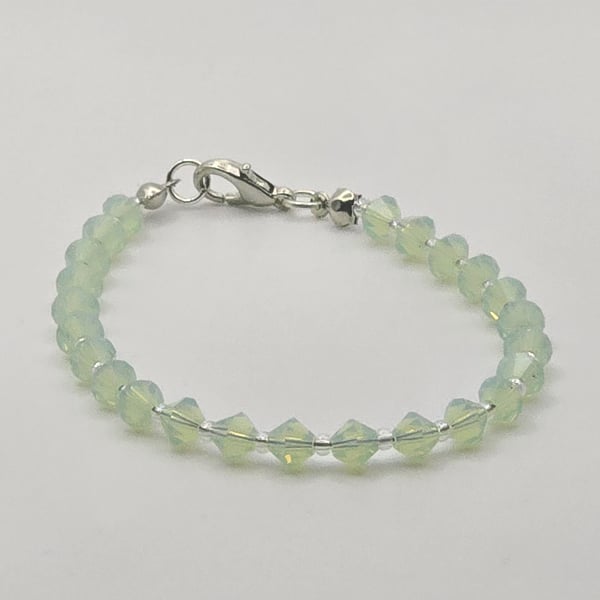 Preciosa Crystal Bracelet - Chrysolite Opal