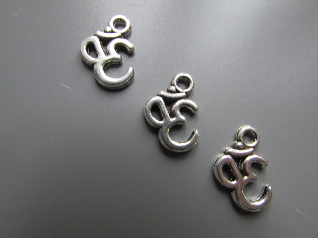 Tibetan Silver Ohm Jewellery making charm pendant X 3