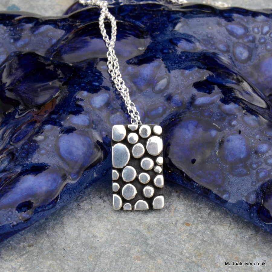 Silver pebble beach pendant, beach themed jewellery