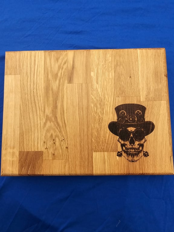 Steampunk Oak Chopping Board 28.5cm x 21cm x 4cm