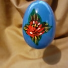 Ceramic egg shaped bauble with canal art style roses