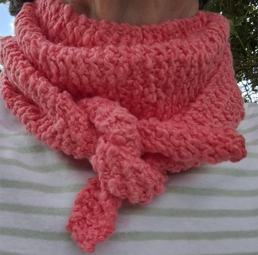 Hand Knit Scarflette