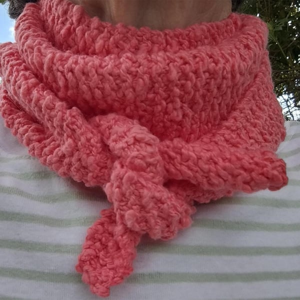 Hand Knit Scarflette