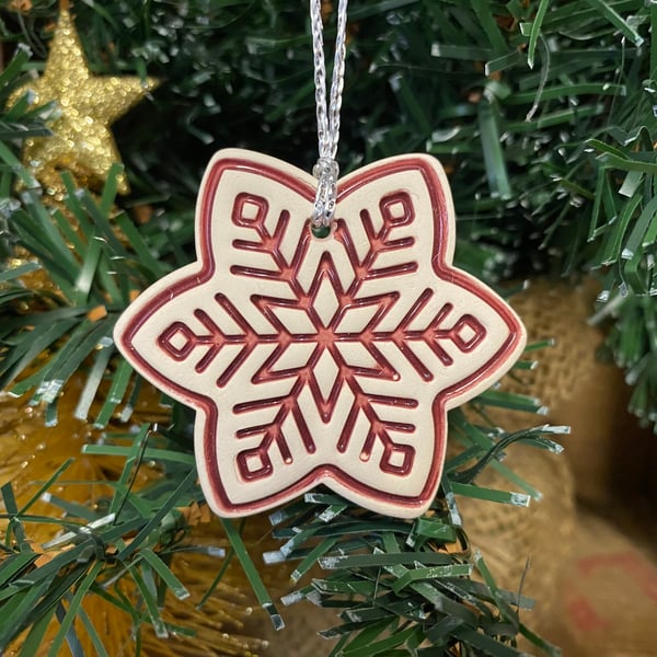 Ceramic snowflake tag (wine)