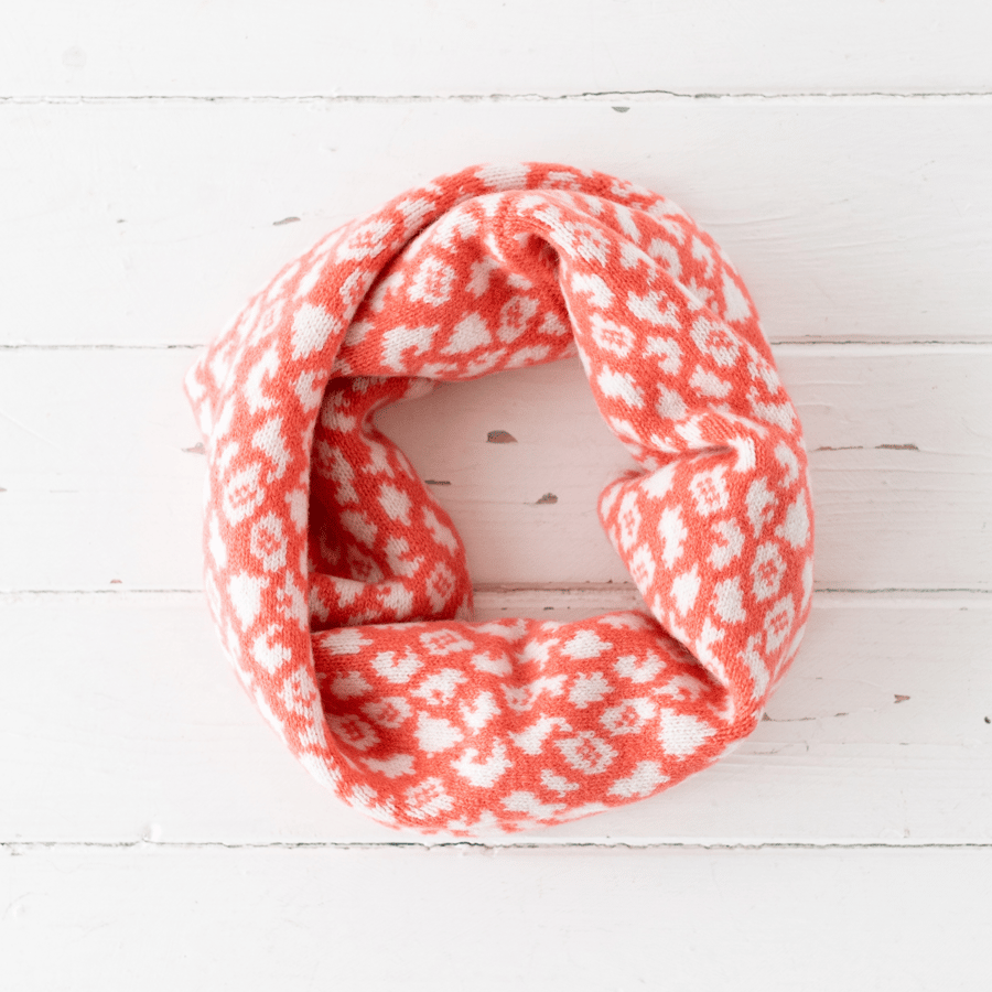 Summer Seconds Leopard snood cowl - coral and white