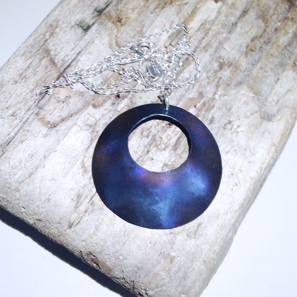  Handmade Coloured Titanium Circular Pendant Necklace - UK Free Post