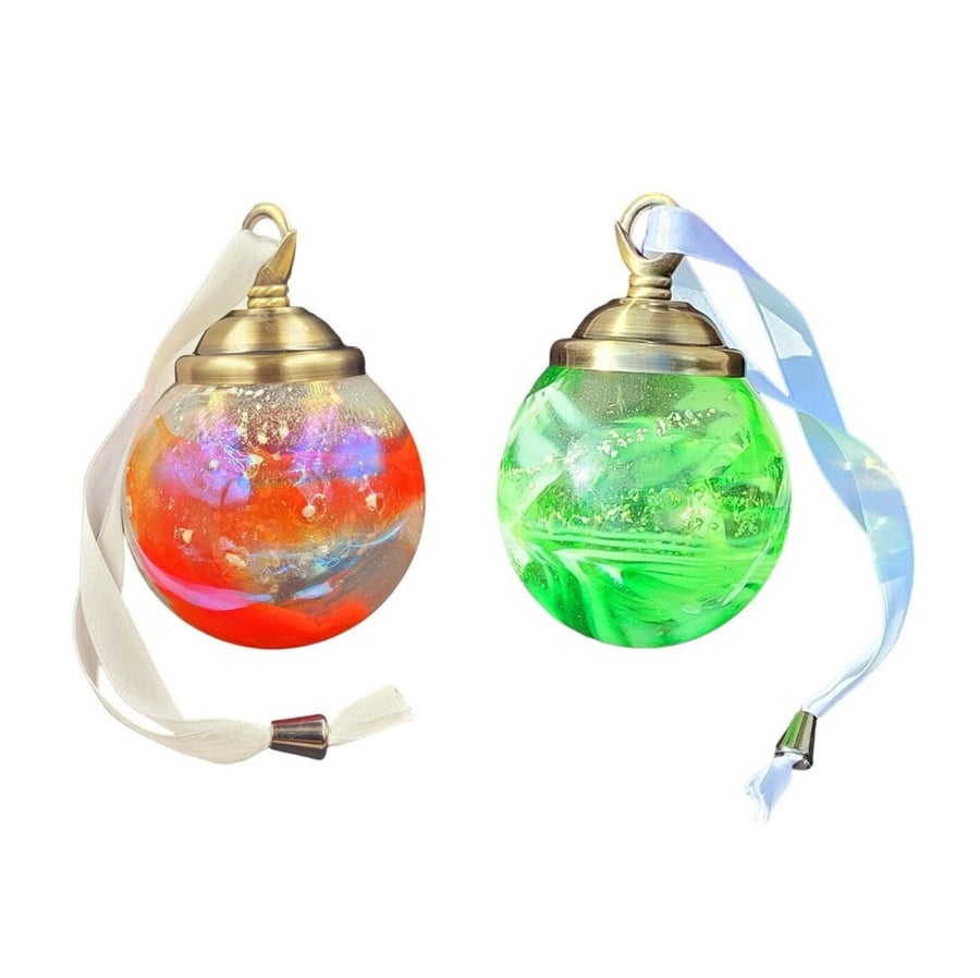 MEMORIAL ASHES GLASS Bauble, Sympathy Gift, Pet Loss Keepsake. Christmas