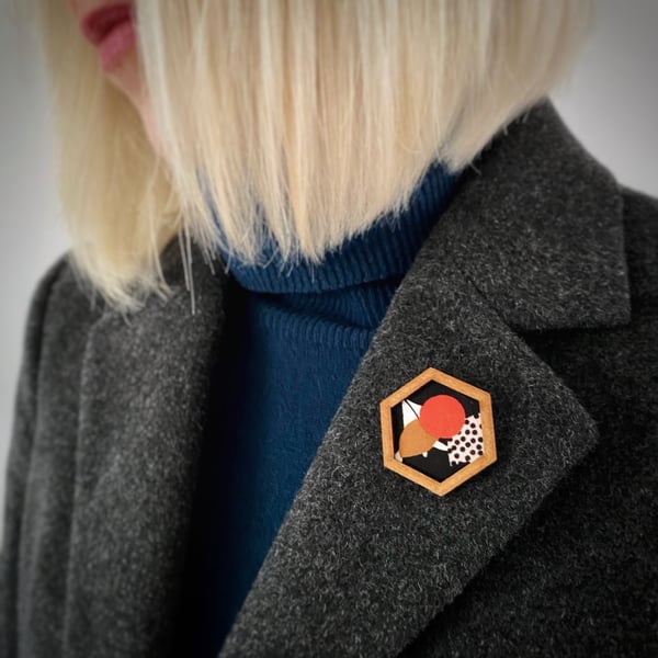 Hexagonal Brooch 