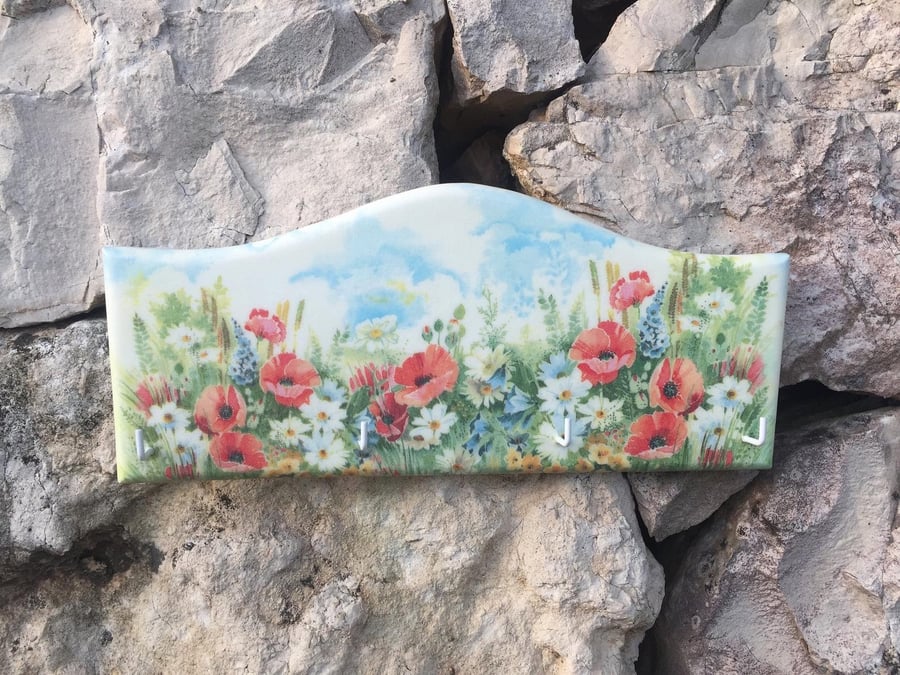 Rustic Key Keeper with Spring Meadow Design – Poppies and Daisies