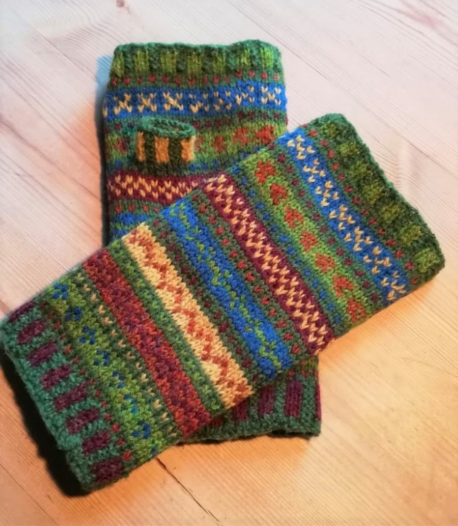 Knitting Kit: Winter Walk in the Woods  Fair Isle Fingerless Gloves