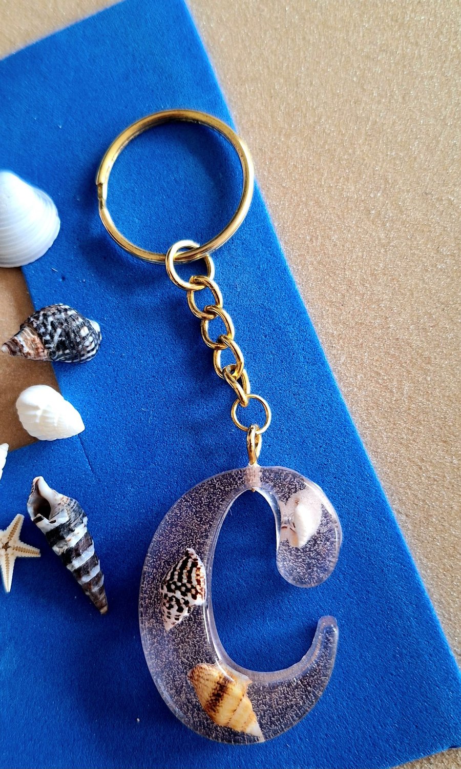 Shells in resin initial keyring letter C