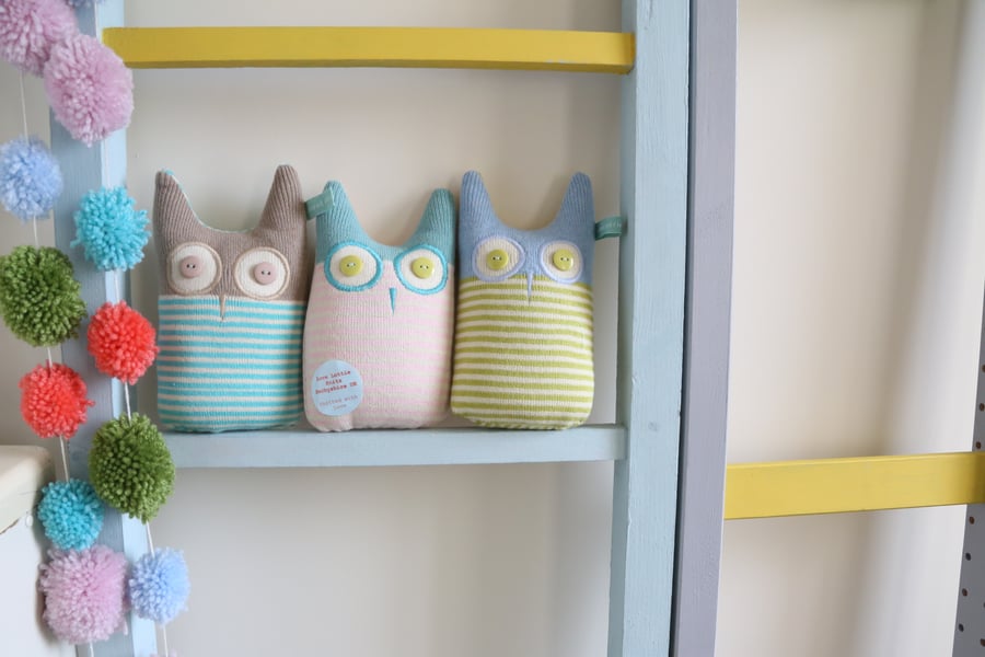 Large knitted Lavender Owl 