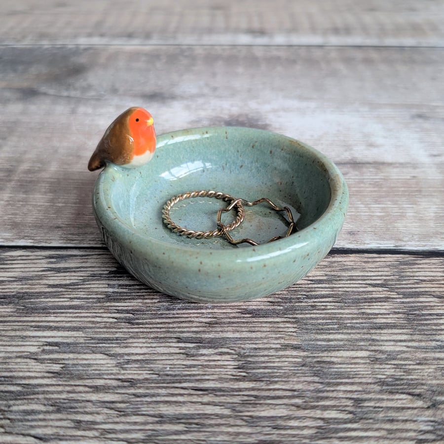 Very small ceramic ring dish with mini robin