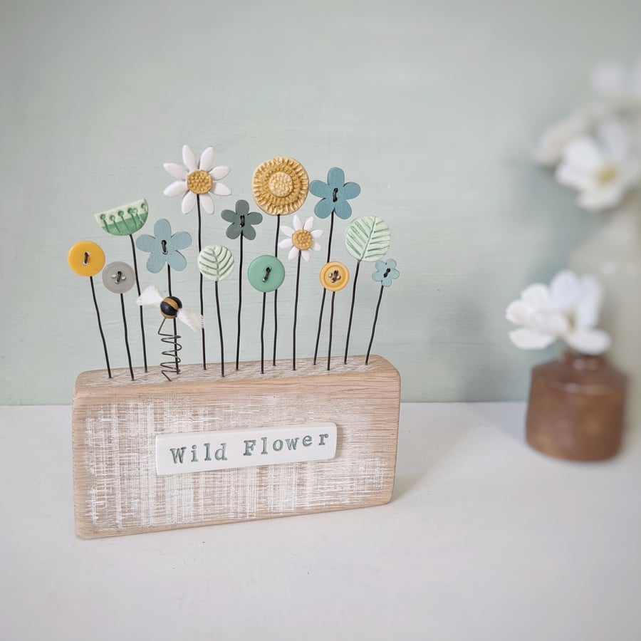 Clay and Button Garden with Bee in Wood Block 'Wild Flower''