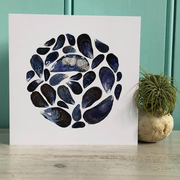 'Mussel Circle', 14.5cm square shell art greetings card.